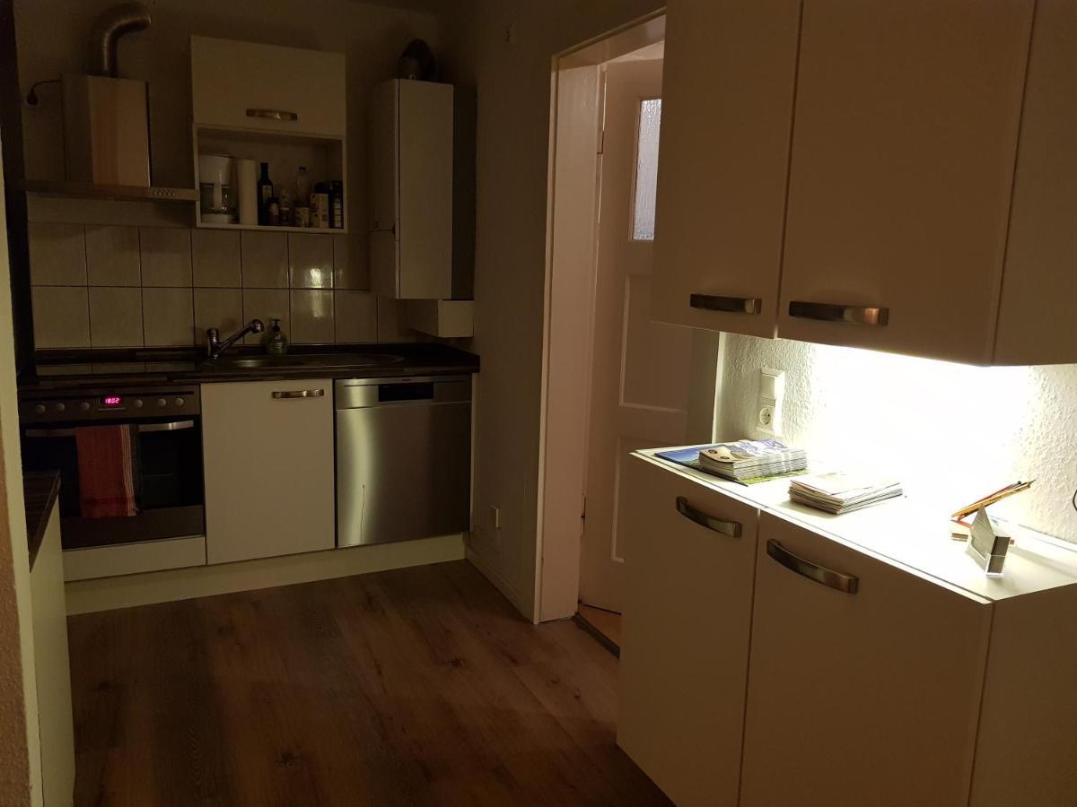 Apartment Am Suedpark Erfurt - Inkl Garten Mit Sitzlounge - Zentrumsnah Екстериор снимка