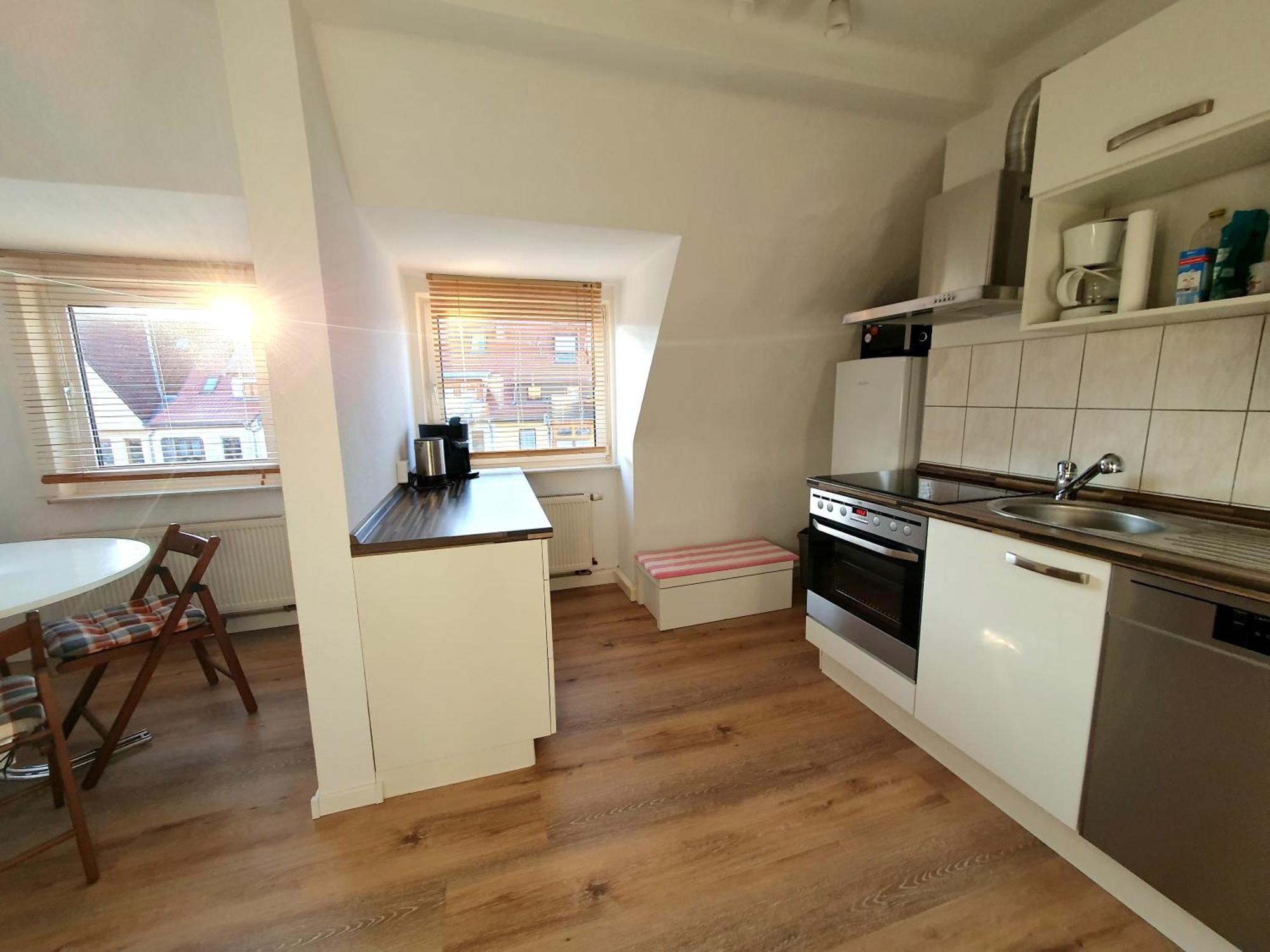 Apartment Am Suedpark Erfurt - Inkl Garten Mit Sitzlounge - Zentrumsnah Екстериор снимка